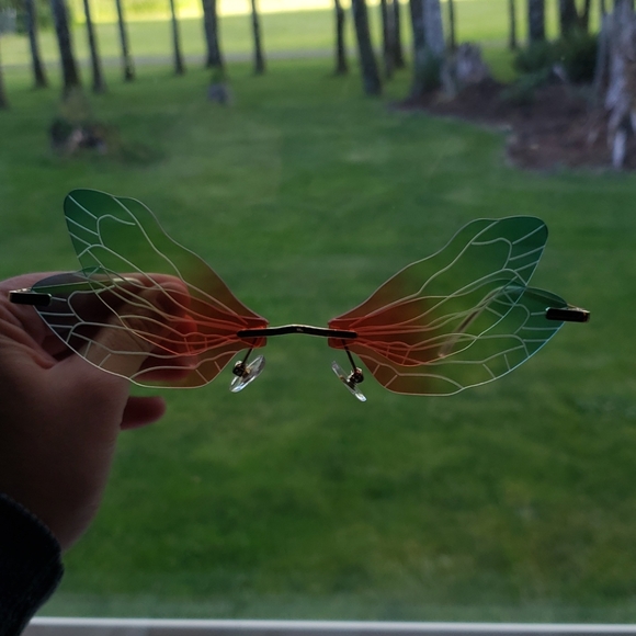 COPY - Double Dragonfly wing sunglasses: blue/purple - Picture 7 of 16